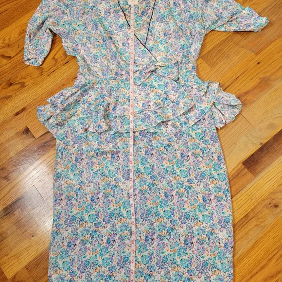Vintage 1980sJT Dress Floral Wrap Dress with Blue and Pink Accents Size 10
